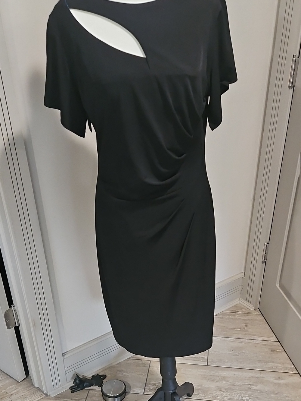 Donna Ricco Black Midi Sheath Dress with Asymmetric Cutout
